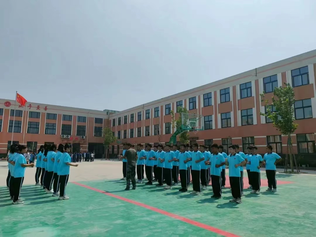 ѵ